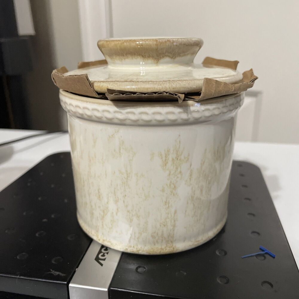 JERSINWEI Butter Crock with Lid French Country Dish Cream Tan Keep Butter Soft
